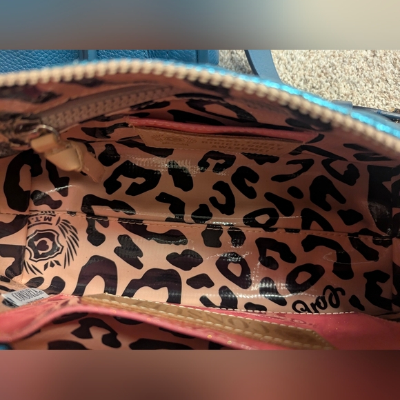 Consuela  Electric Blue Mish Quilted Wristlet Or Toolkit. Like New - Picture 6 of 7